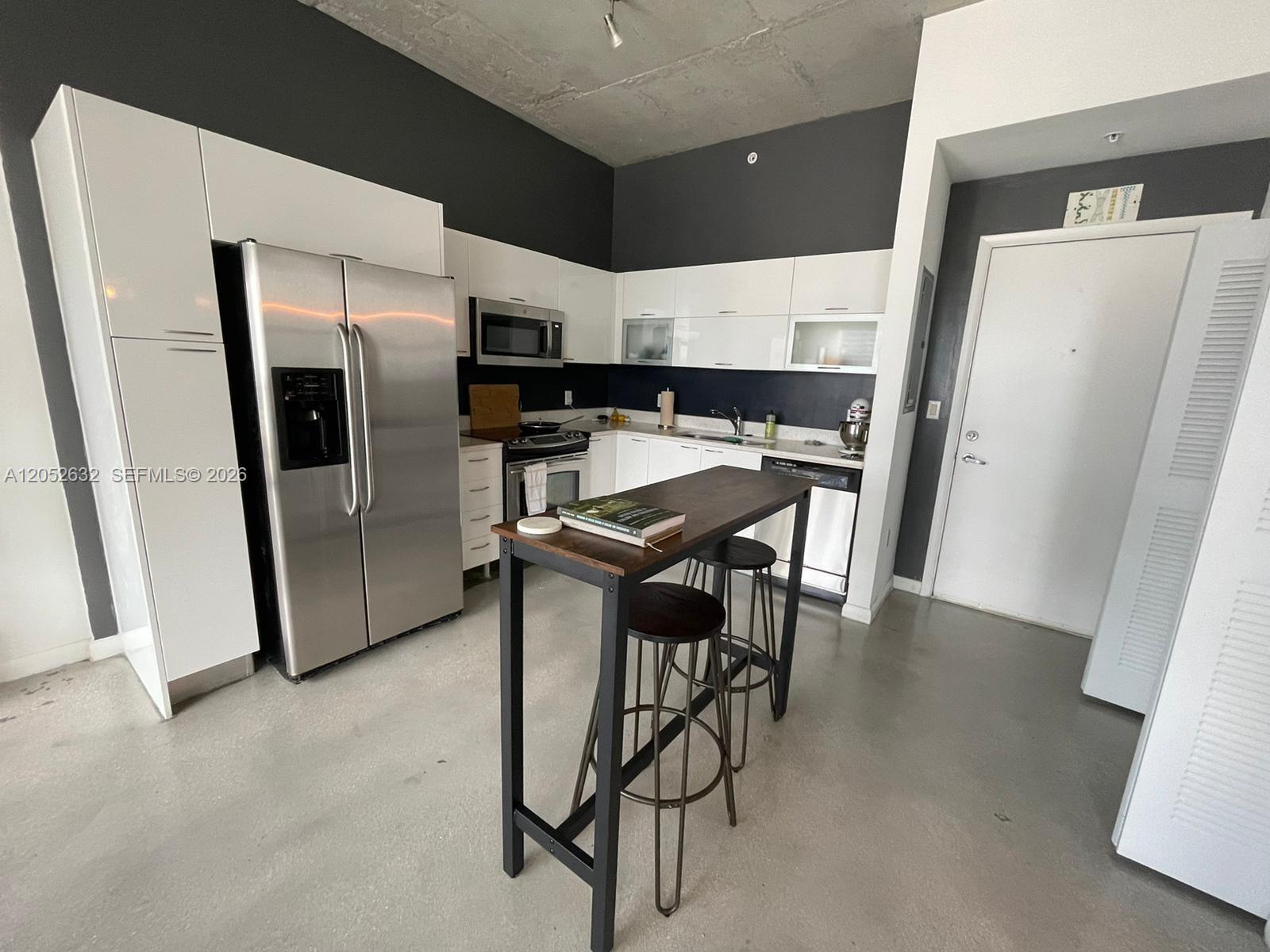 133 NE 2nd Ave # 2204, Miami FL 33132 photo 3