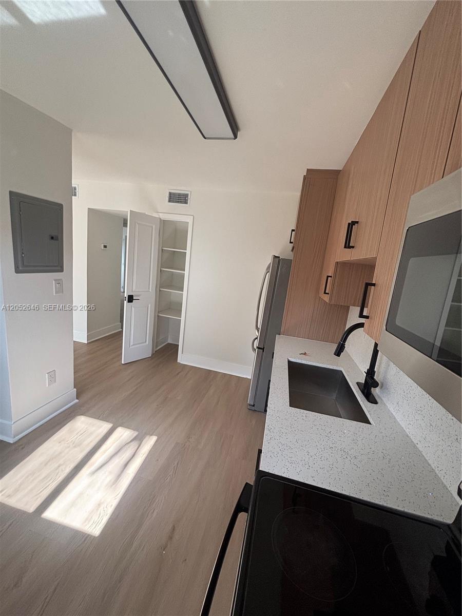 1353 NW 5th St # 1, Miami FL 33125 photo 4