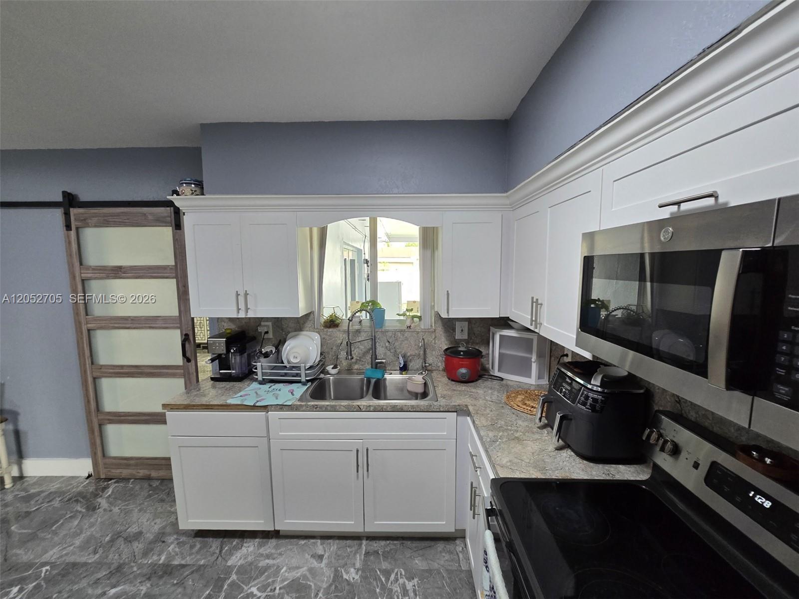 3445 NW 81st Ter, Miami FL 33147