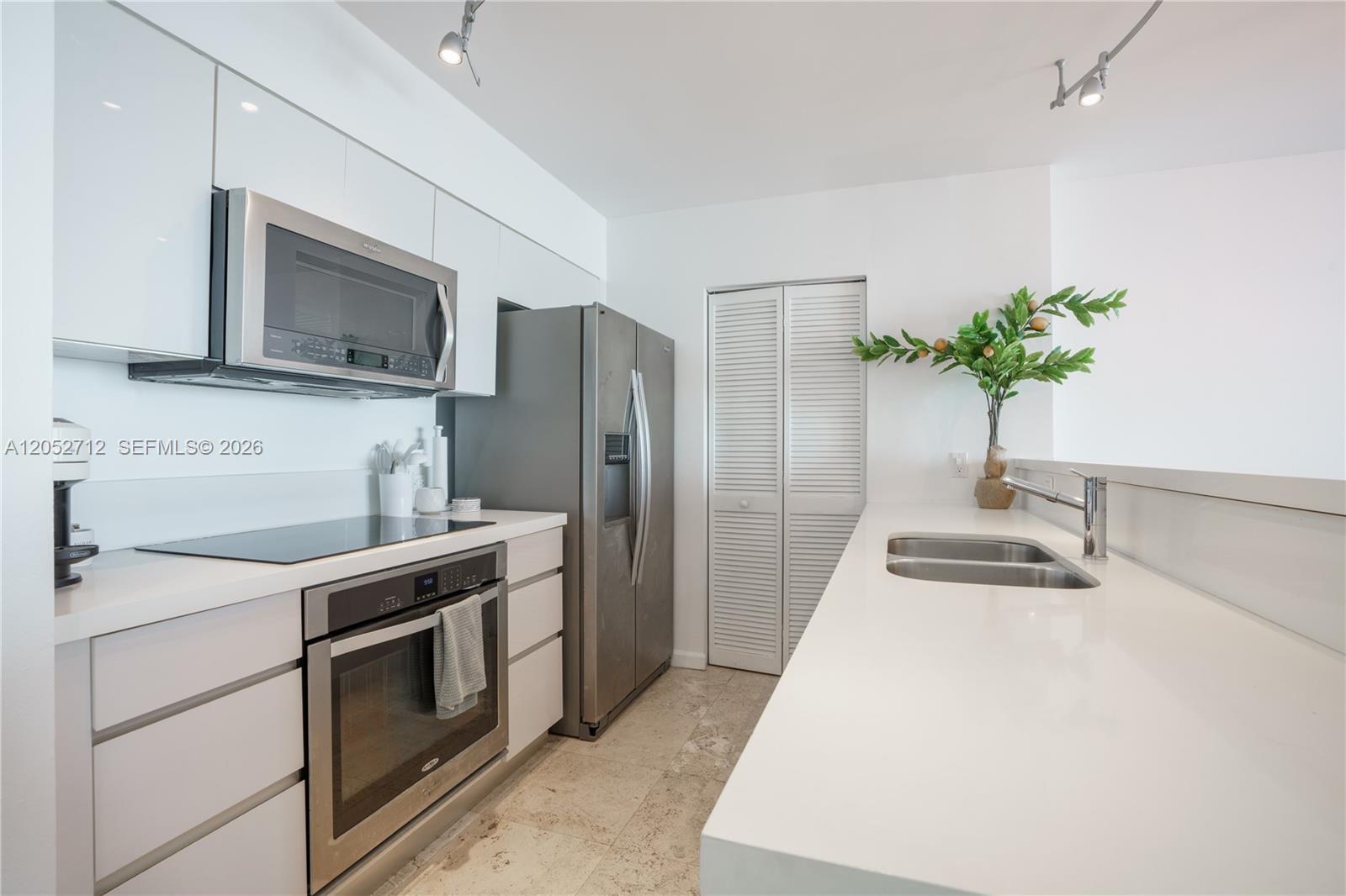 90 Alton Rd # 2306, Miami Beach FL 33139 photo 5