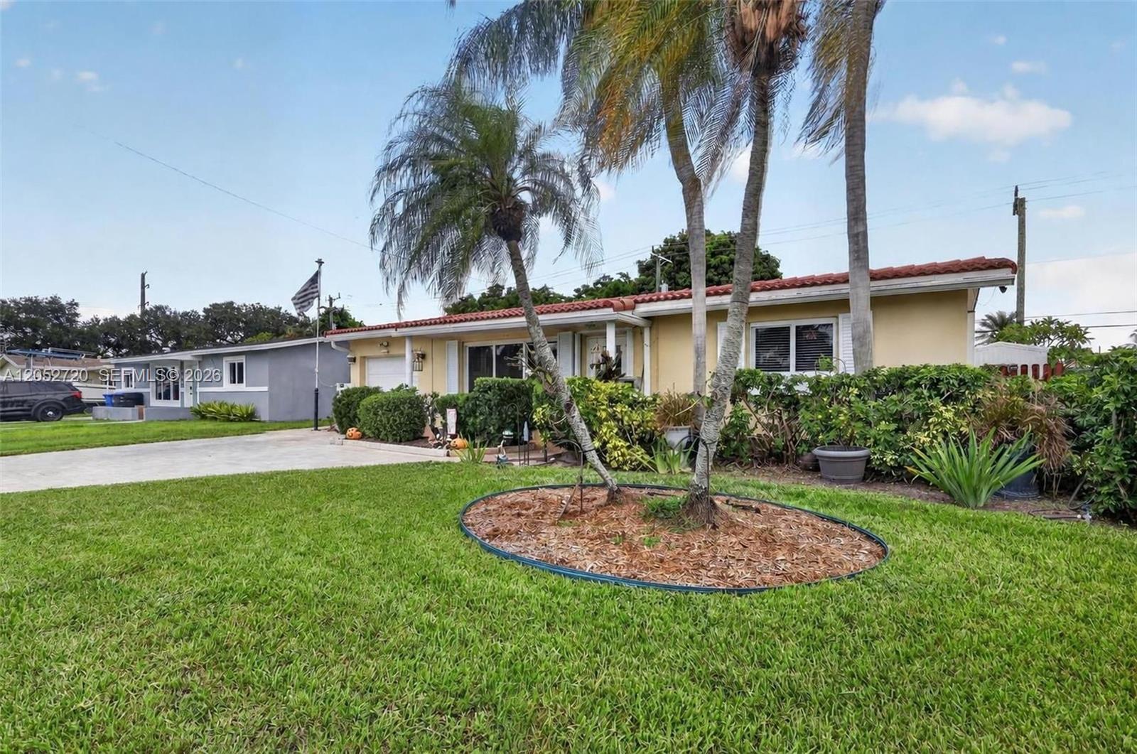 6361 Scott St, Hollywood FL 33024 photo 3