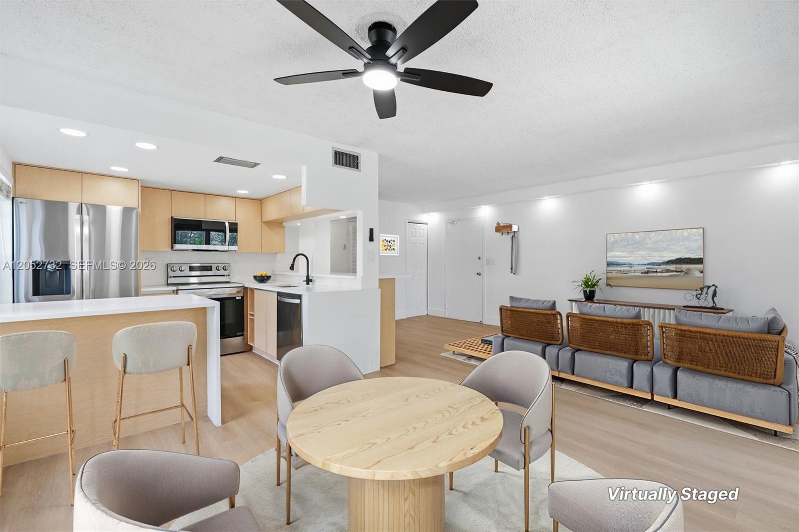 110 Salamanca Ave # 202, Coral Gables FL 33134 photo 3