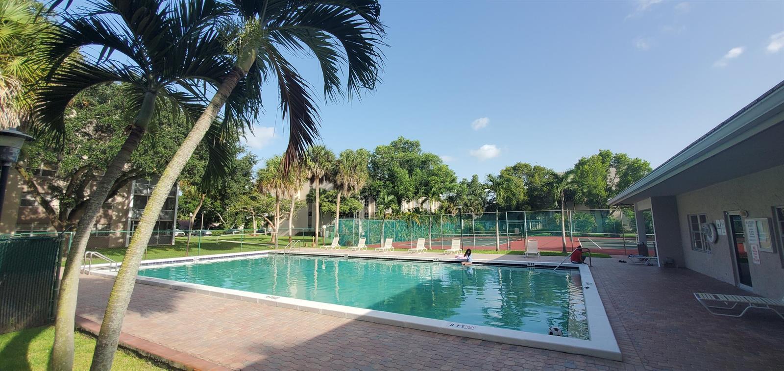 1100 NW 87TH Avenue # 408, Coral Springs FL 33071 photo 4