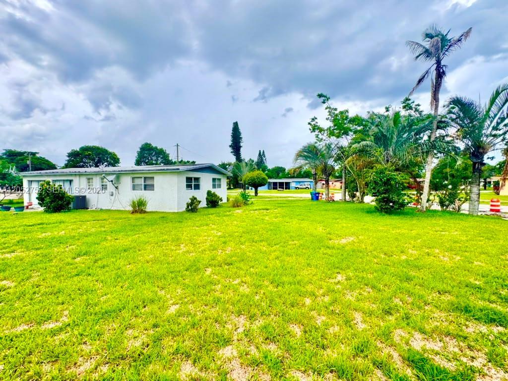 1201 NW 51st Ave, Lauderhill FL 33313 photo 4