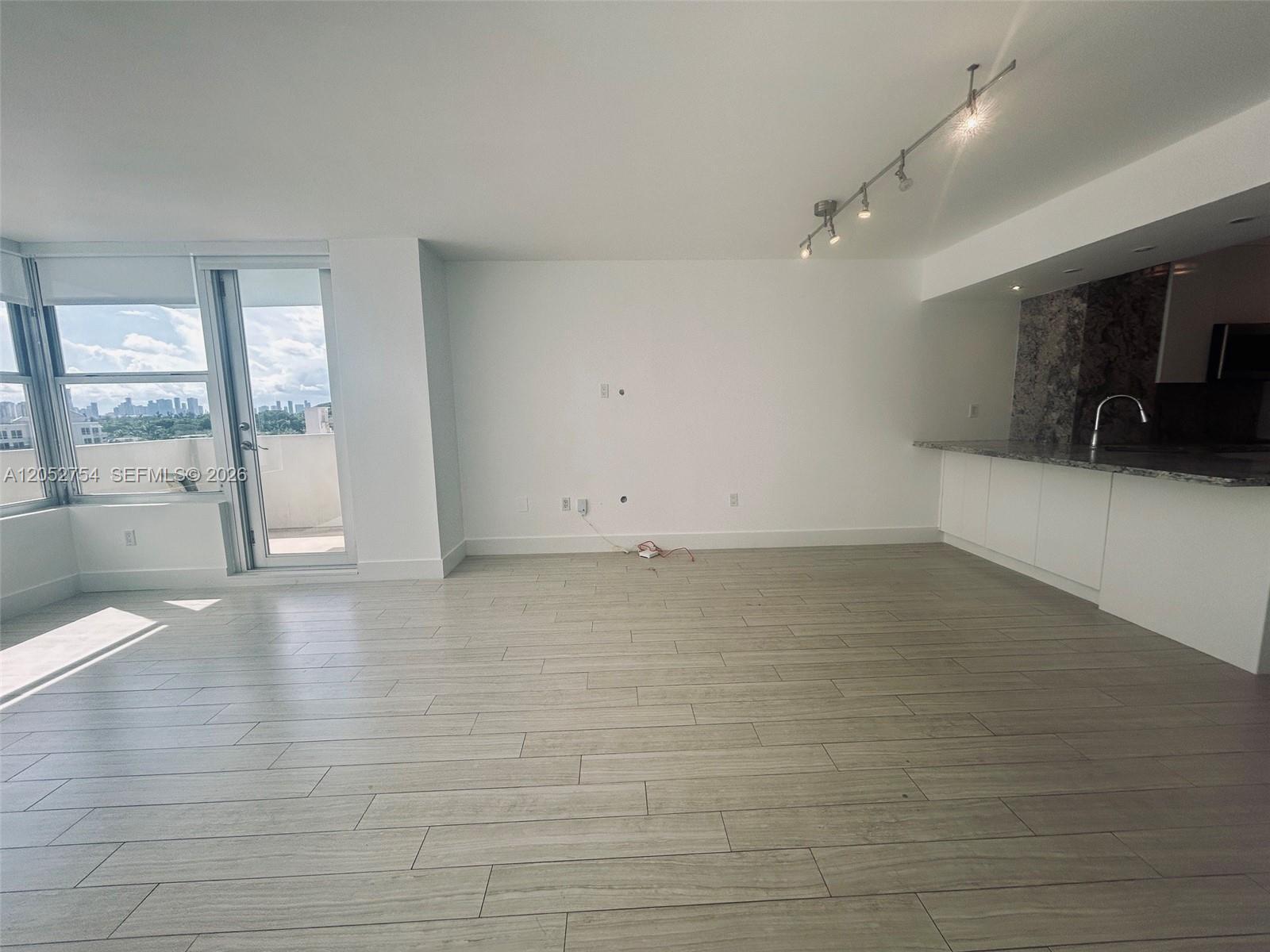 2899 Collins Ave # 724, Miami Beach FL 33140 photo 5