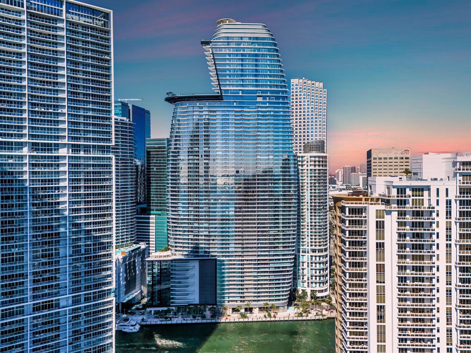 300 Biscayne Blvd Way # 1508, Miami FL 33131 photo 2