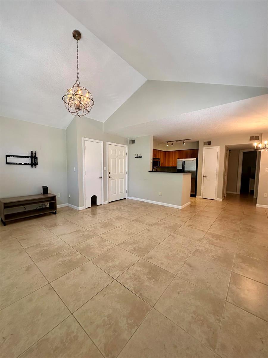 1050 Crystal Way # H, Delray Beach FL 33444 photo 5