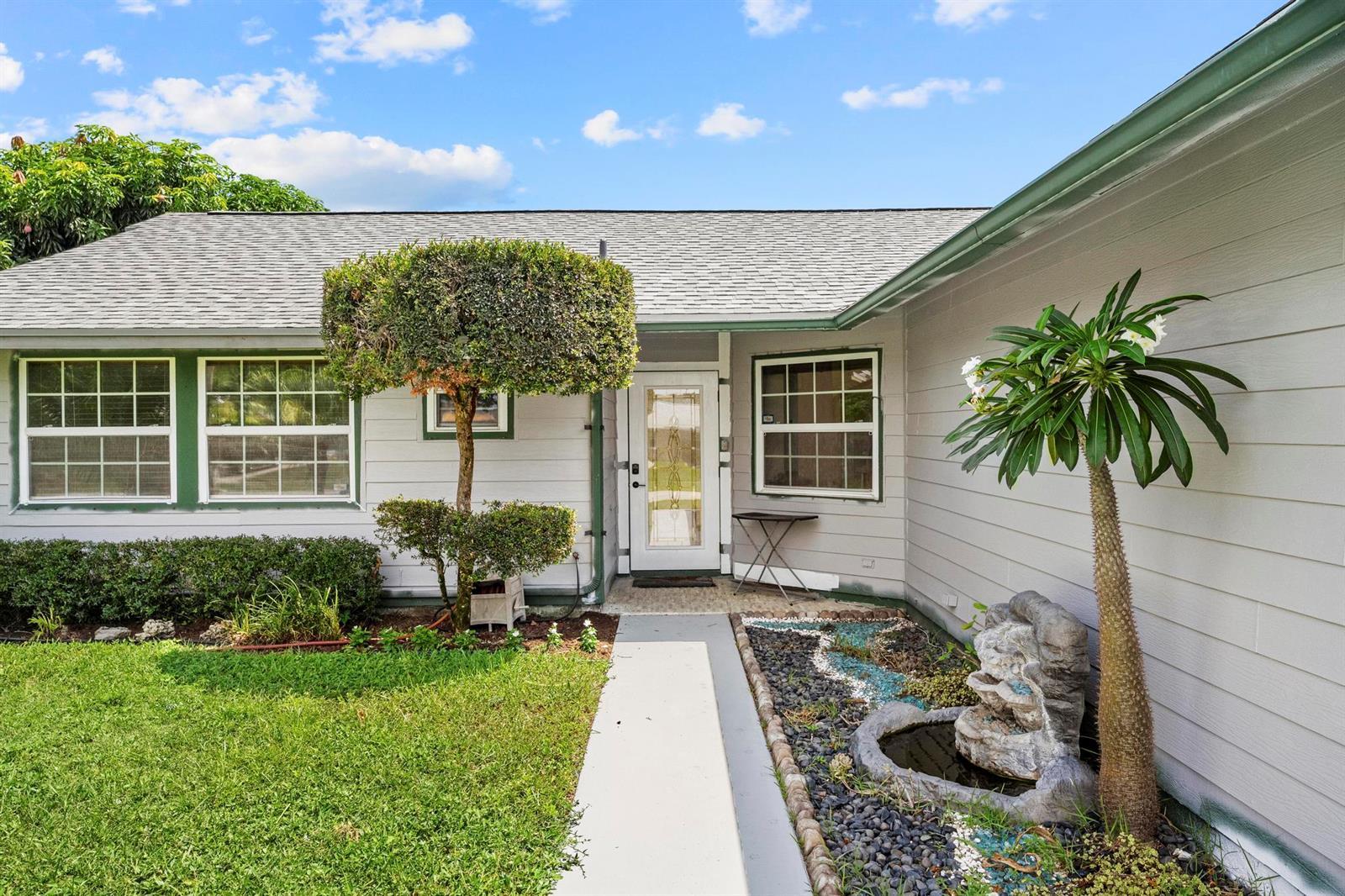 5016 El Claro Circle, West Palm Beach FL 33415 photo 2