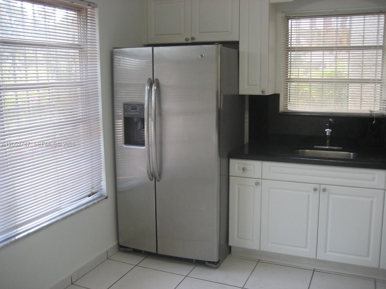 Miami, FL 33135 photo 4