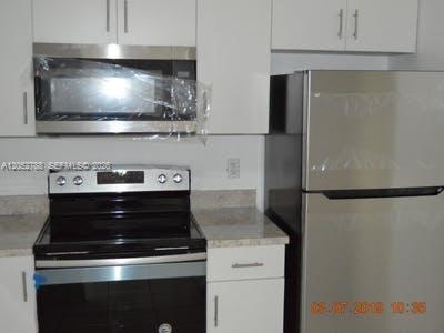 5775 W 20th Ave # 113, Hialeah FL 33012 photo 2