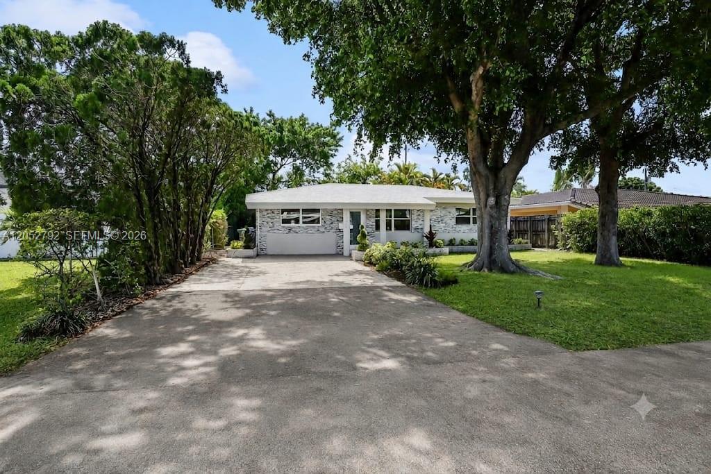 4730 NE 2nd Ave, Oakland Park FL 33334 photo 2
