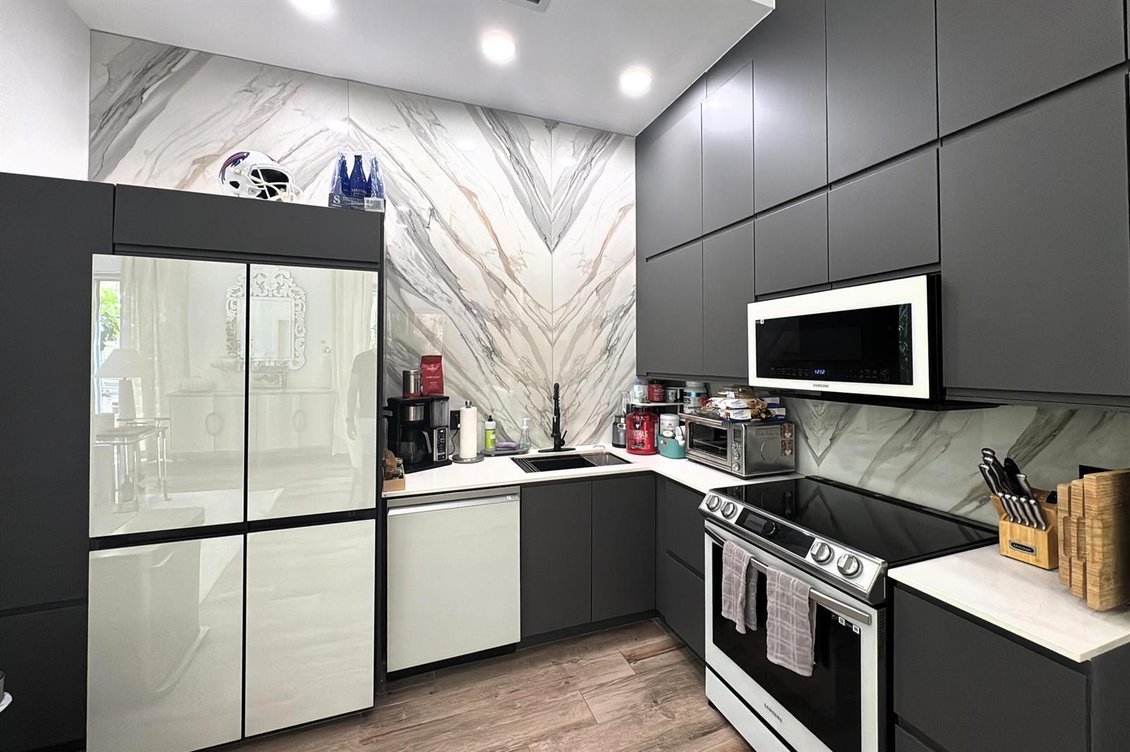 361 Jefferson Avenue, Miami Beach FL 33139 photo 5