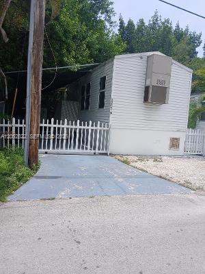 13621 NE 25th Ave, North Miami FL 33181 photo 2