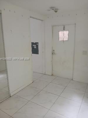 13621 NE 25th Ave, North Miami FL 33181 photo 4