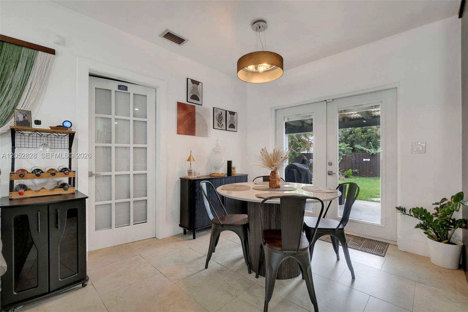 6145 W 6th Ave, Hialeah FL 33012 photo 4