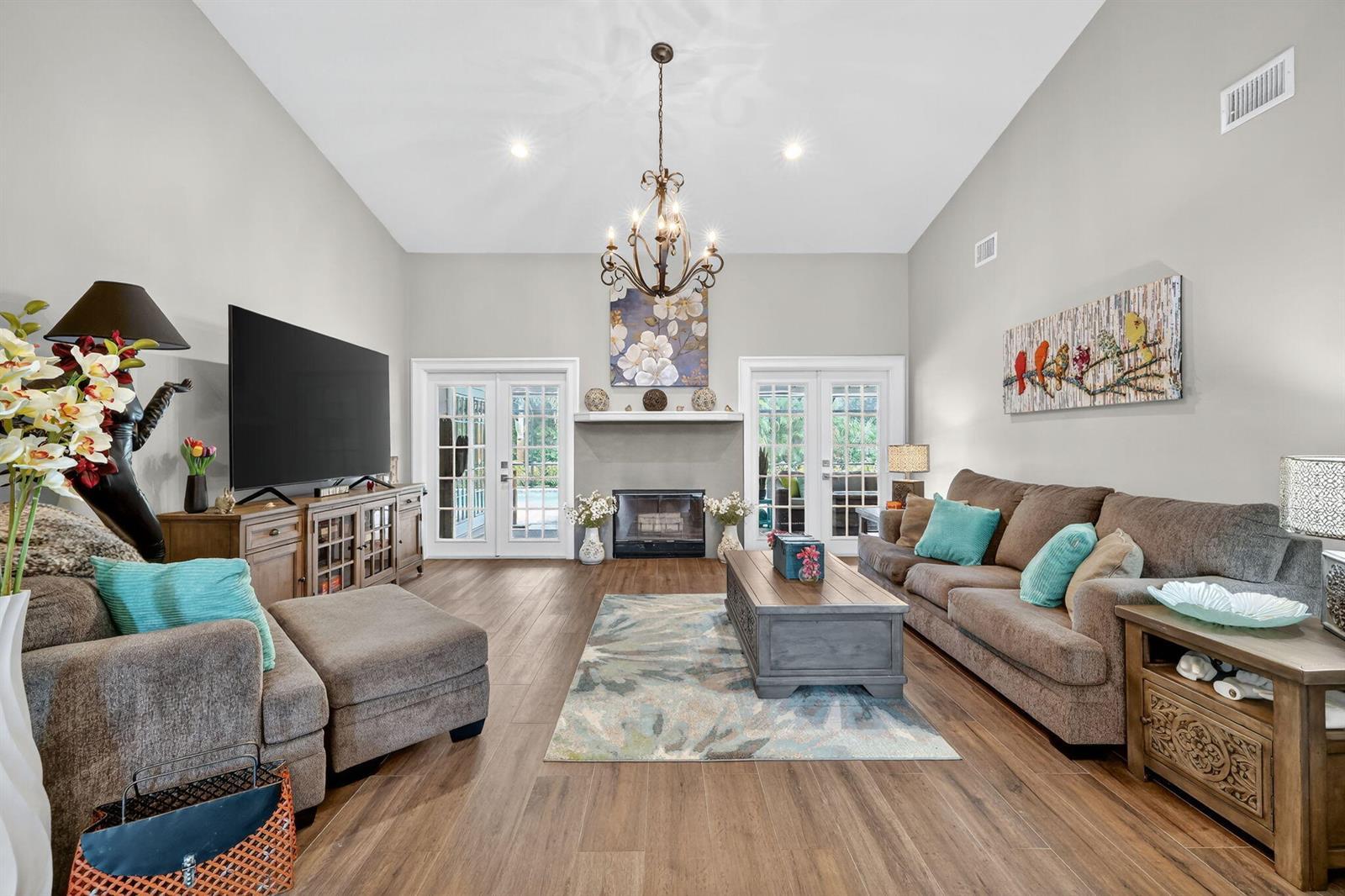 5321 SE Sterling Circle, Stuart FL 34997