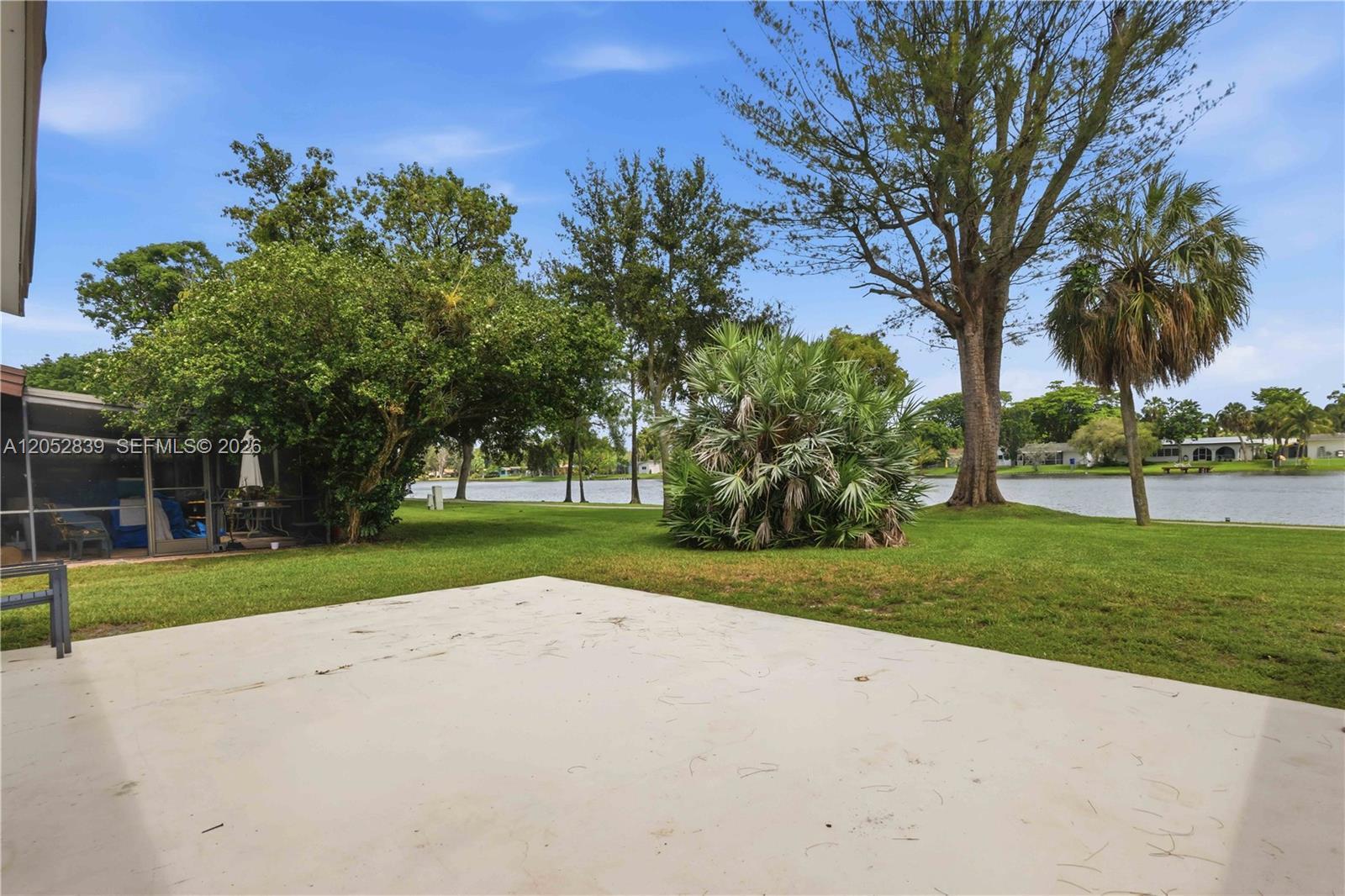 10680 Cherry Ave, Pembroke Pines FL 33026 photo 3