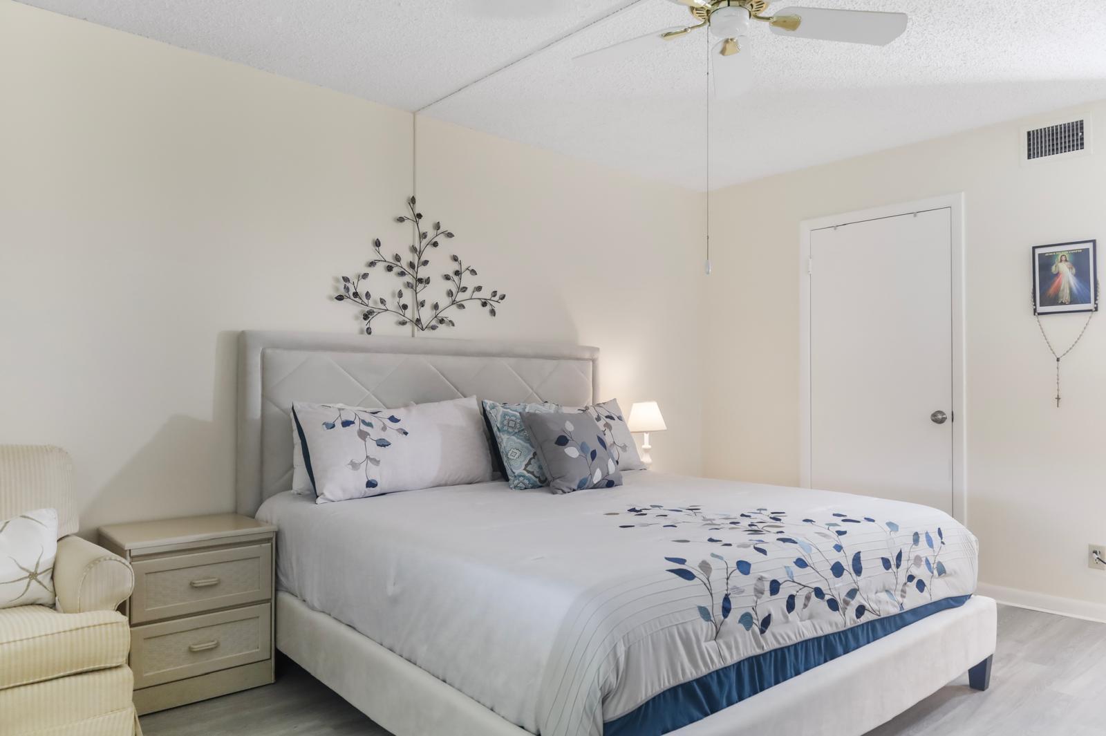 106 Lake Pine Circle # 1, FL 33463 photo 5