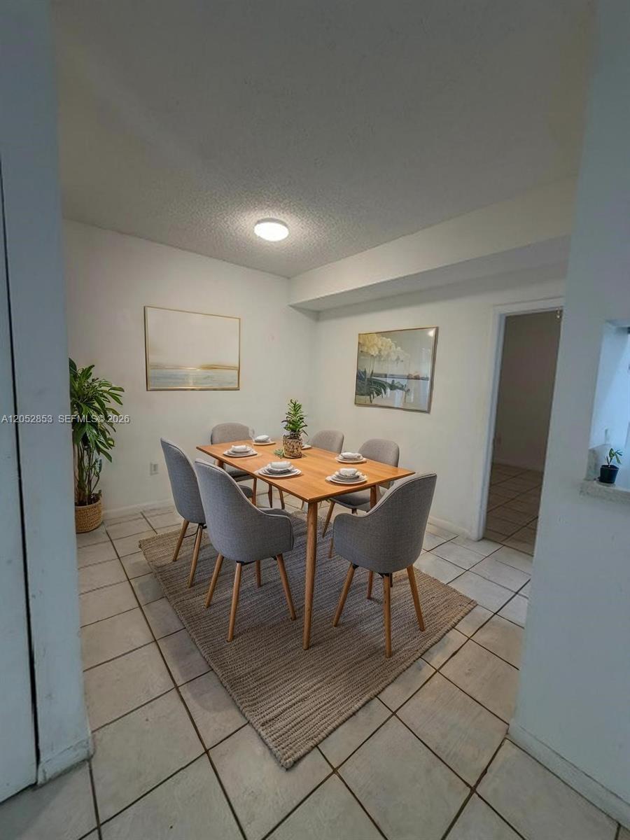 2421 NW 96th Ter # 20J, Pembroke Pines FL 33024 photo 3