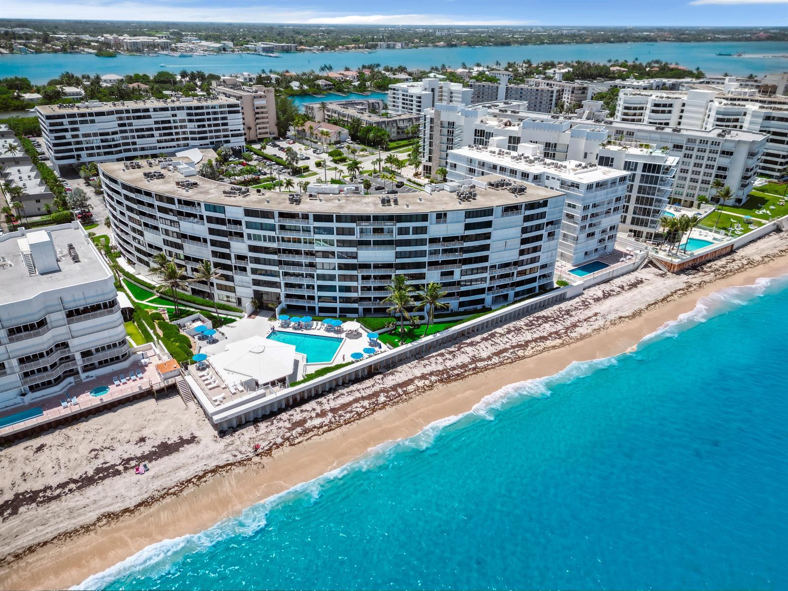3590 S Ocean Boulevard # 101, South Palm Beach FL 33480 photo 2