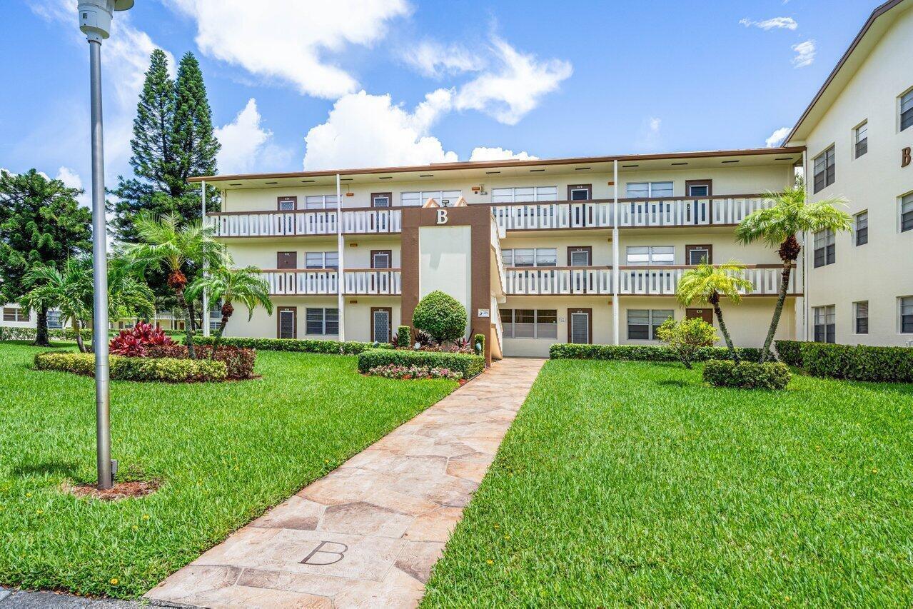 74 MANSFIELD B, Boca Raton FL 33434 photo 2