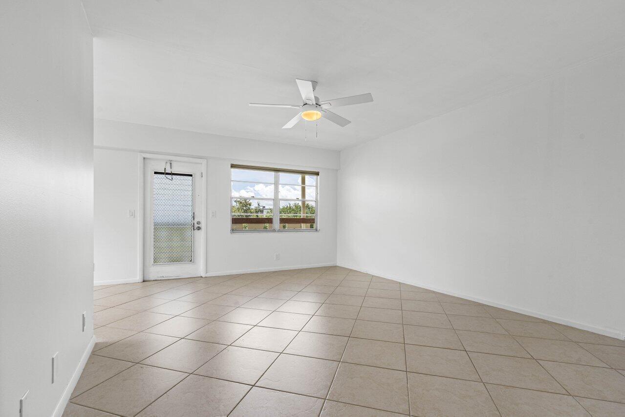 74 MANSFIELD B, Boca Raton FL 33434 photo 3