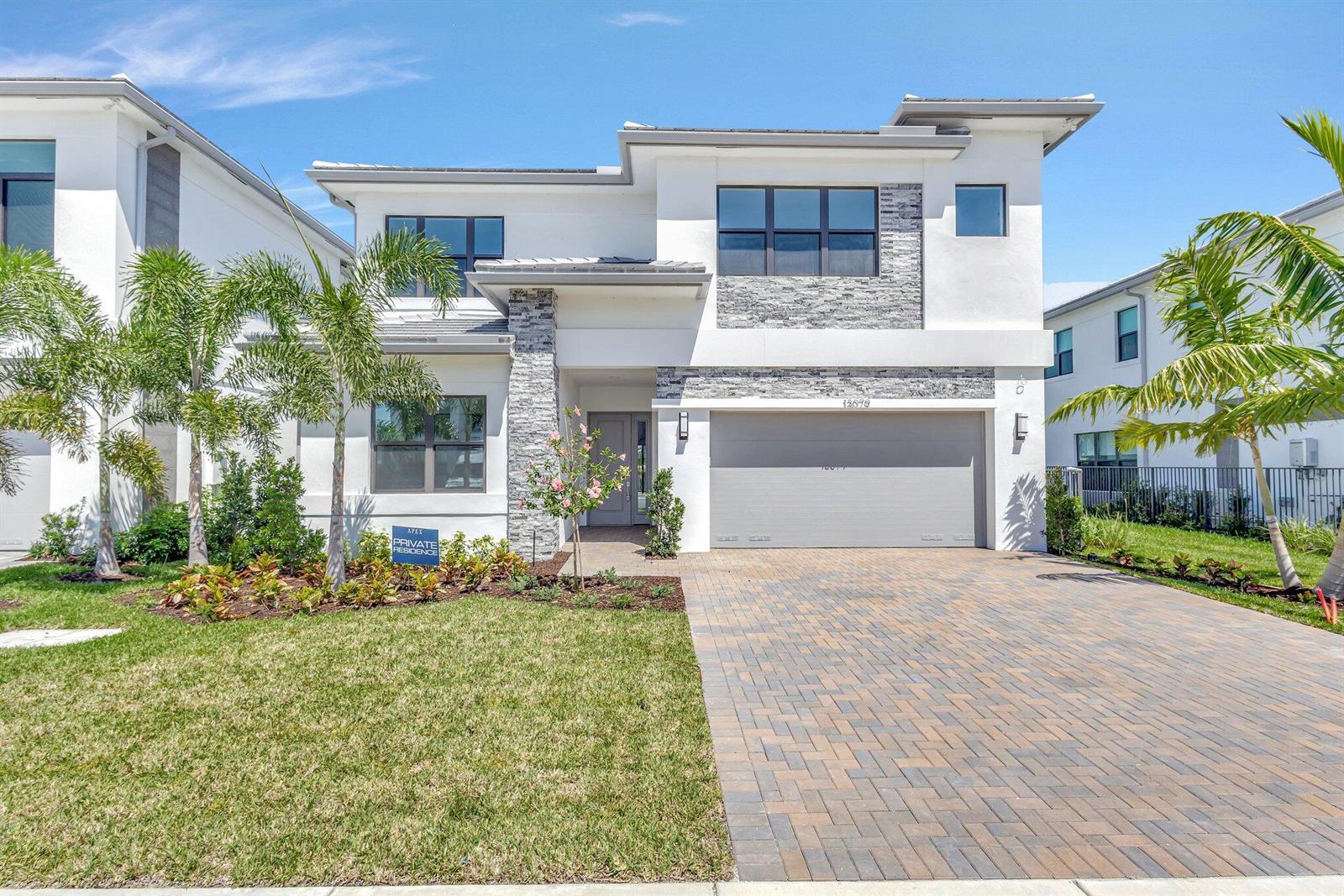 13079 FEATHERING Way, Palm Beach Gardens FL 33412 photo 2