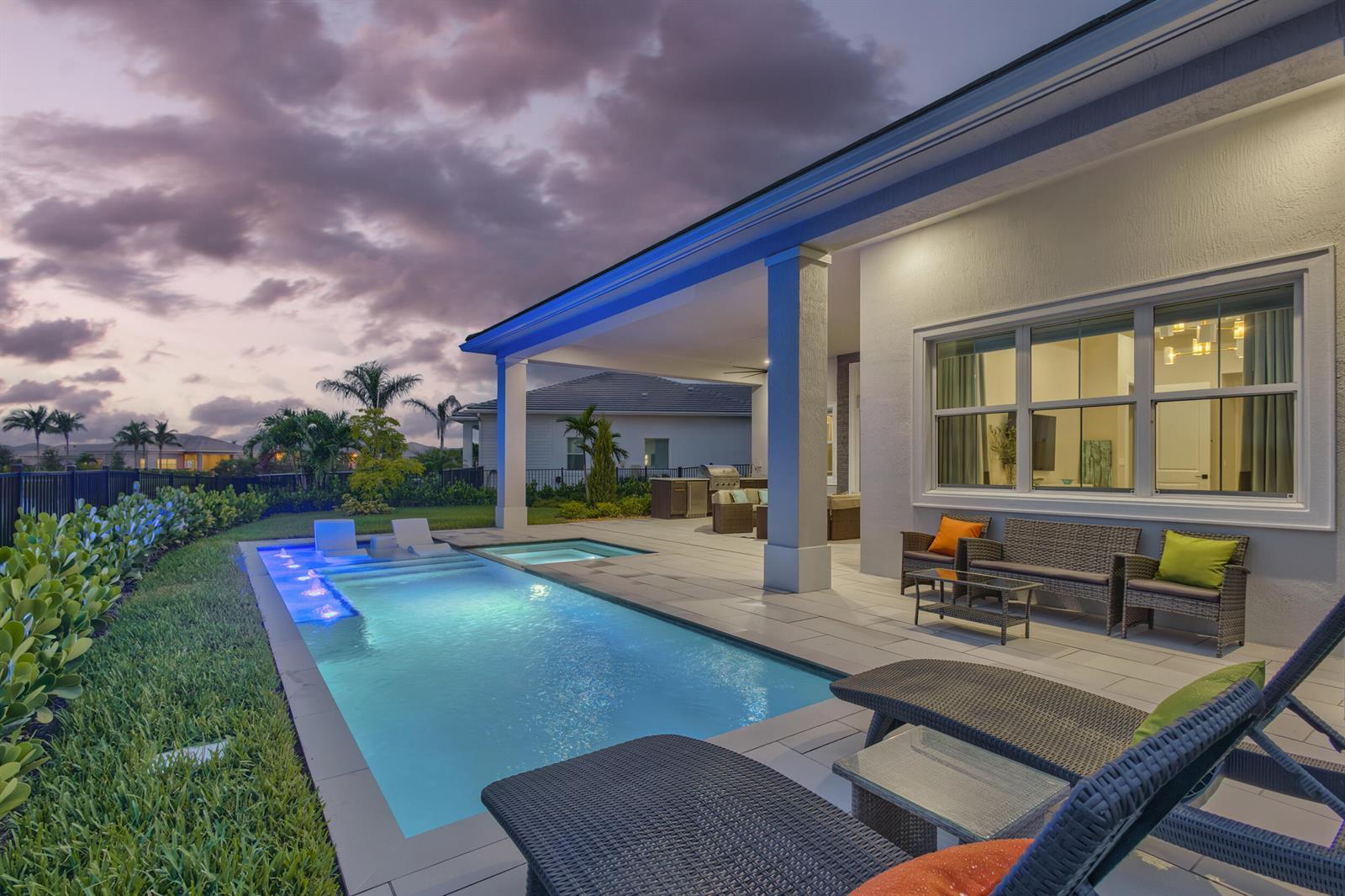10109 Driftwood Way, Palm Beach Gardens FL 33412 photo 2