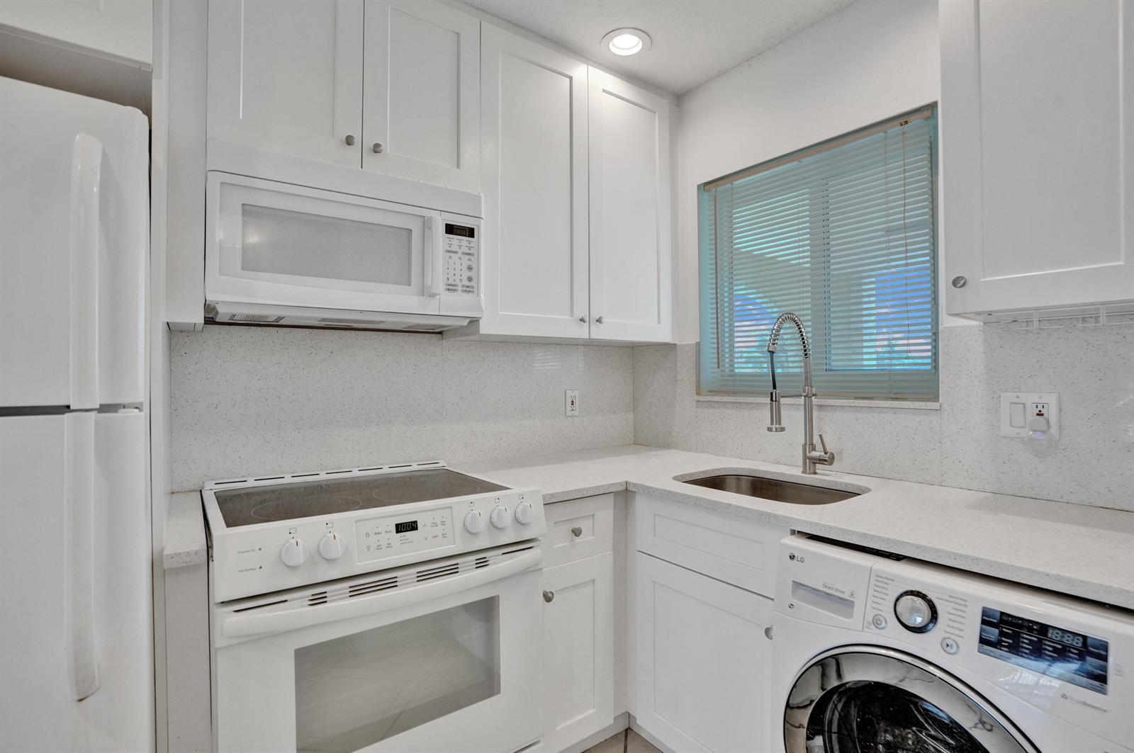 2311 NE 36th Street # 2f, Lighthouse Point FL 33064 photo 5