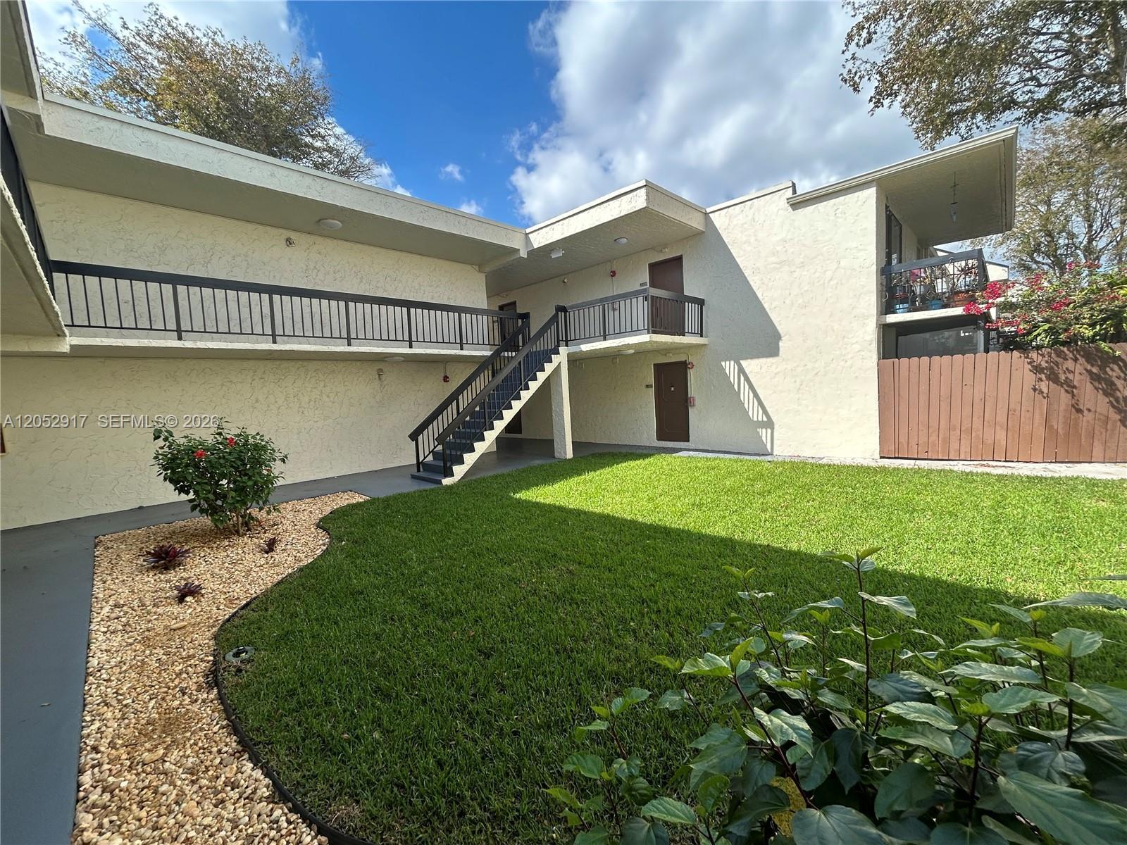 8311 SW 142nd Ave # J202, Miami FL 33183 photo 3