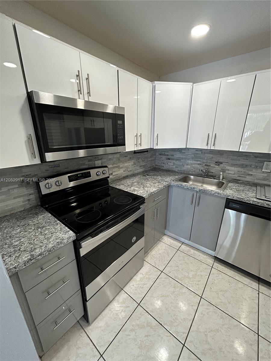 8311 SW 142nd Ave # J202, Miami FL 33183 photo 5