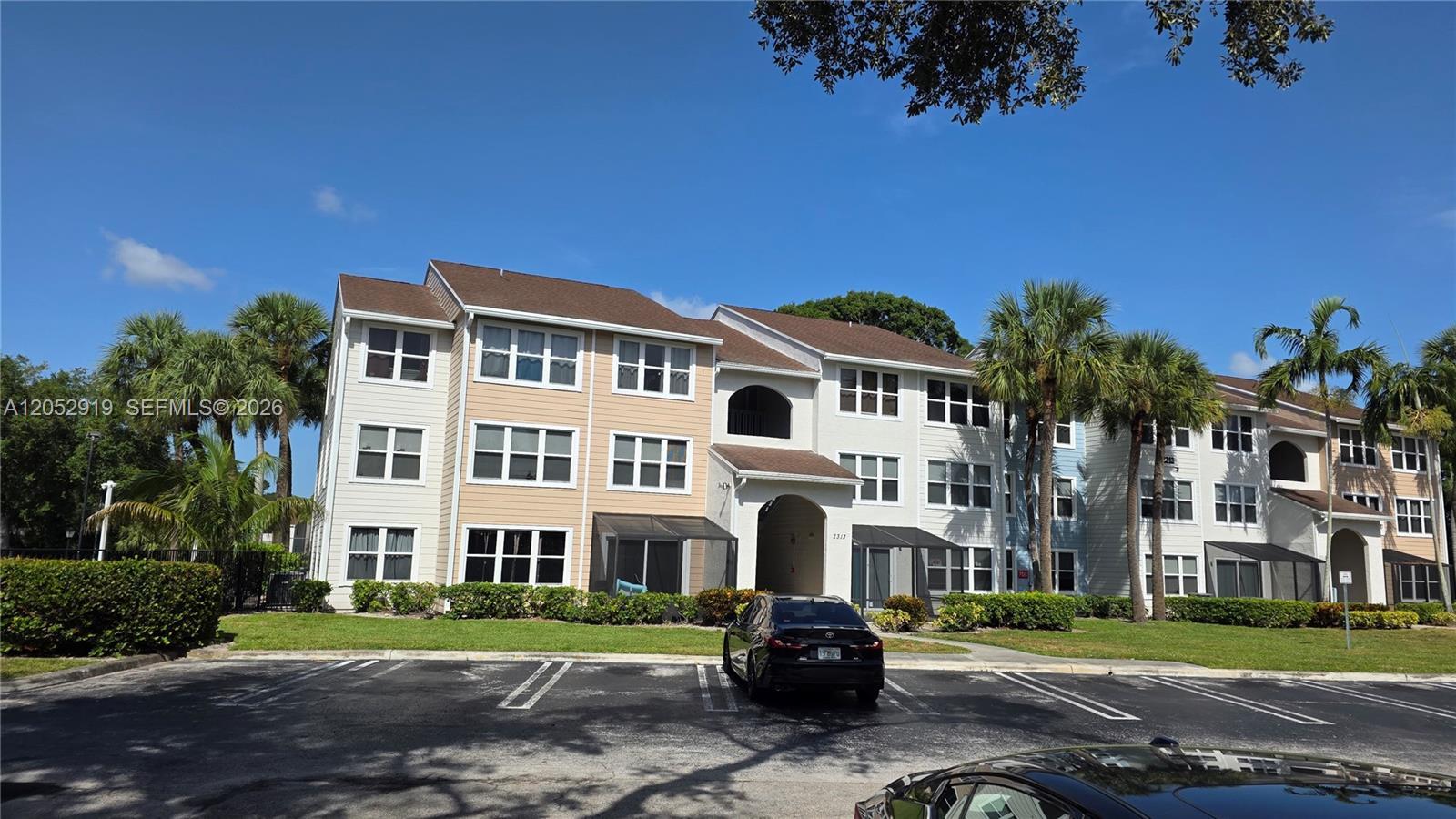 2307 N Congress Ave # 16, Boynton Beach FL 33426 photo 2