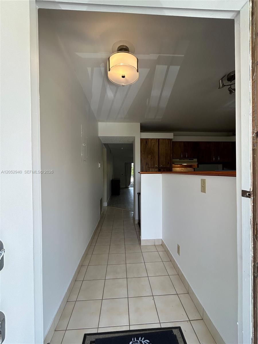 200 Gate Rd # 202, Hollywood FL 33024 photo 3
