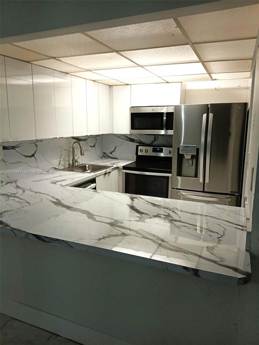 5801 Washington St # 10, Hollywood FL 33023 photo 5