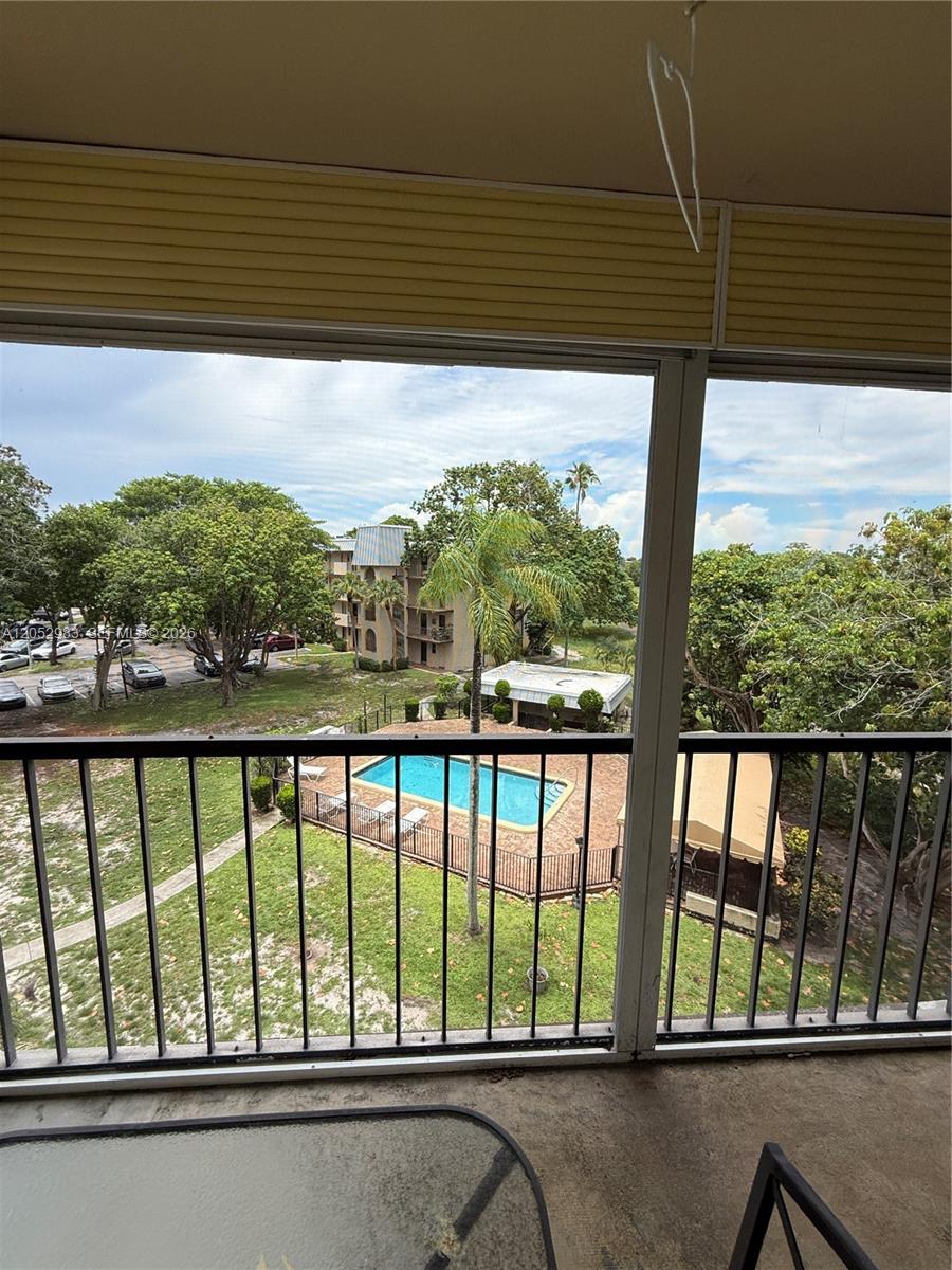 5961 N Falls Cir Dr # 408, Lauderhill FL 33319