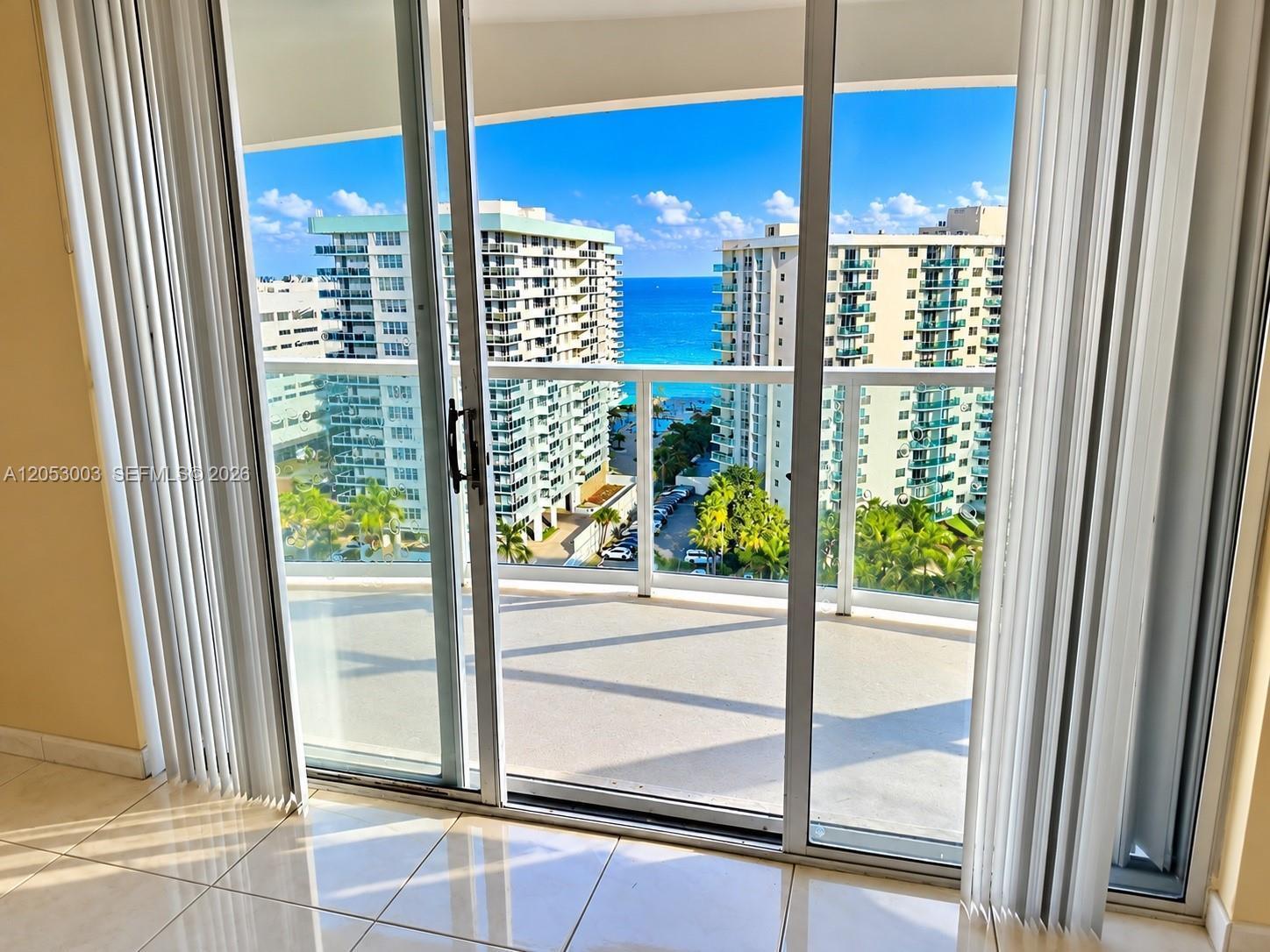 3800 E Ocean Dr # 1518, Hollywood FL 33019 photo 2