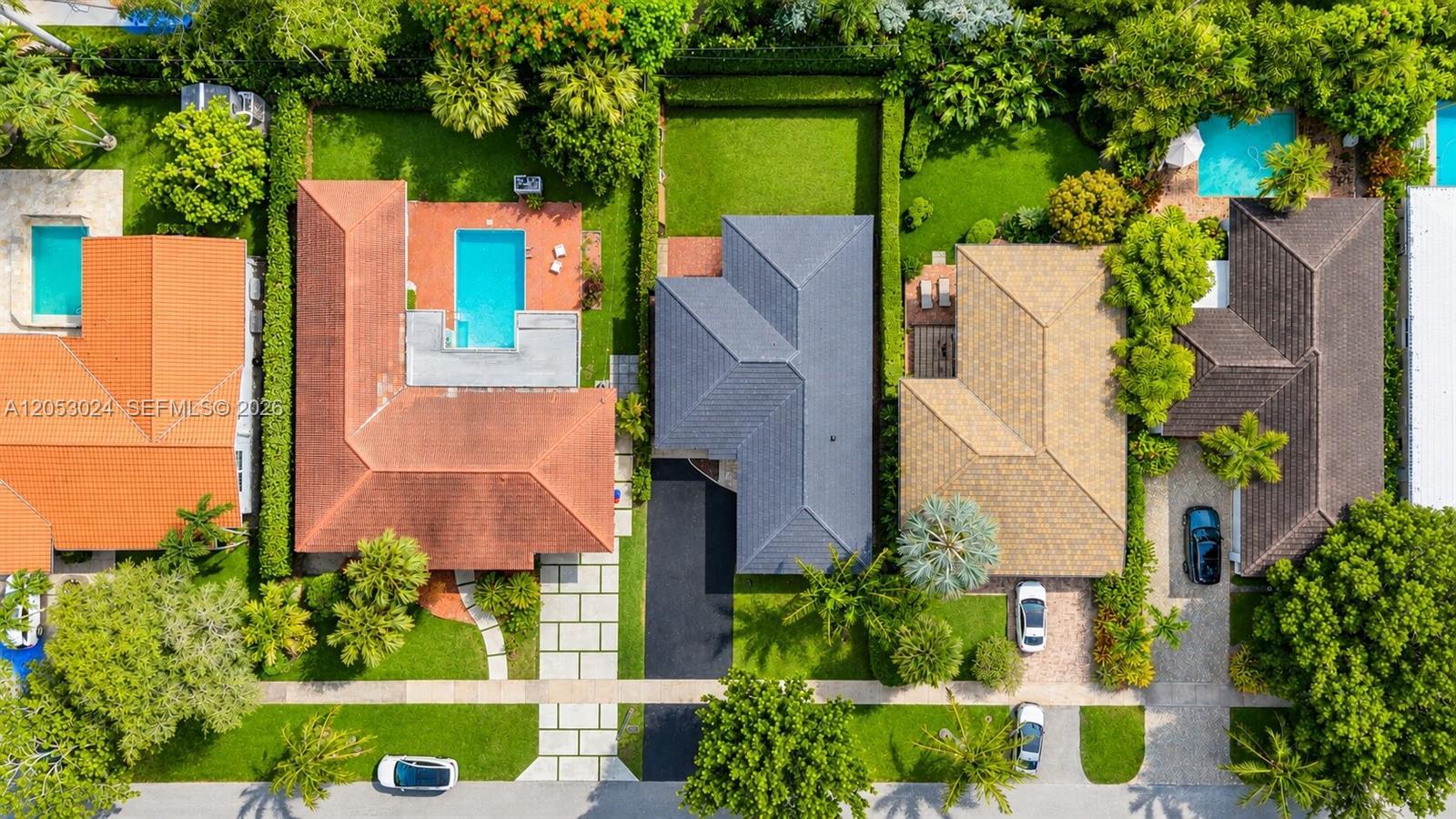 516 Gerona Ave, Coral Gables FL 33146 photo 3