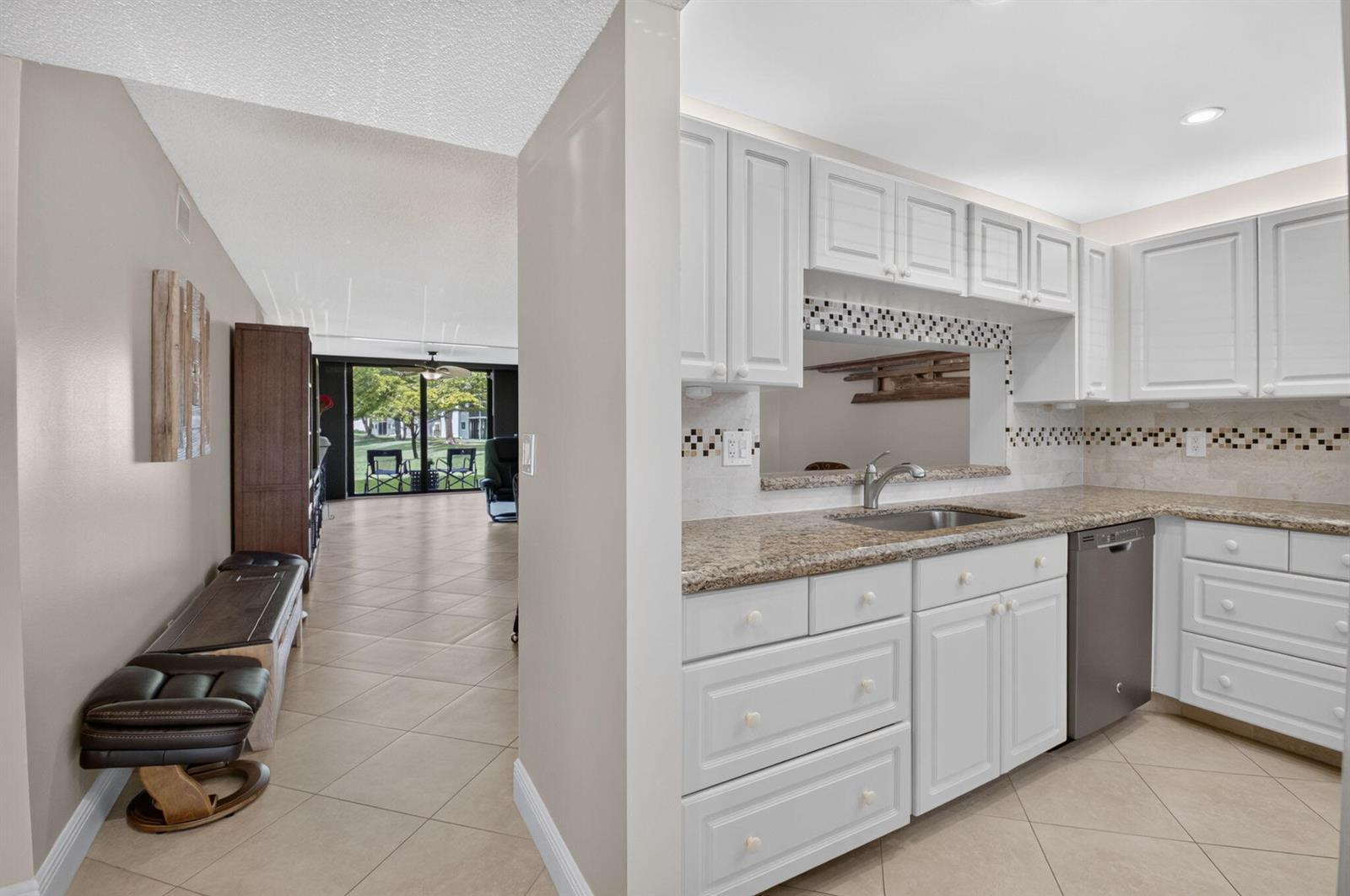 15075 Witney Road # 112, Delray Beach FL 33484 photo 4