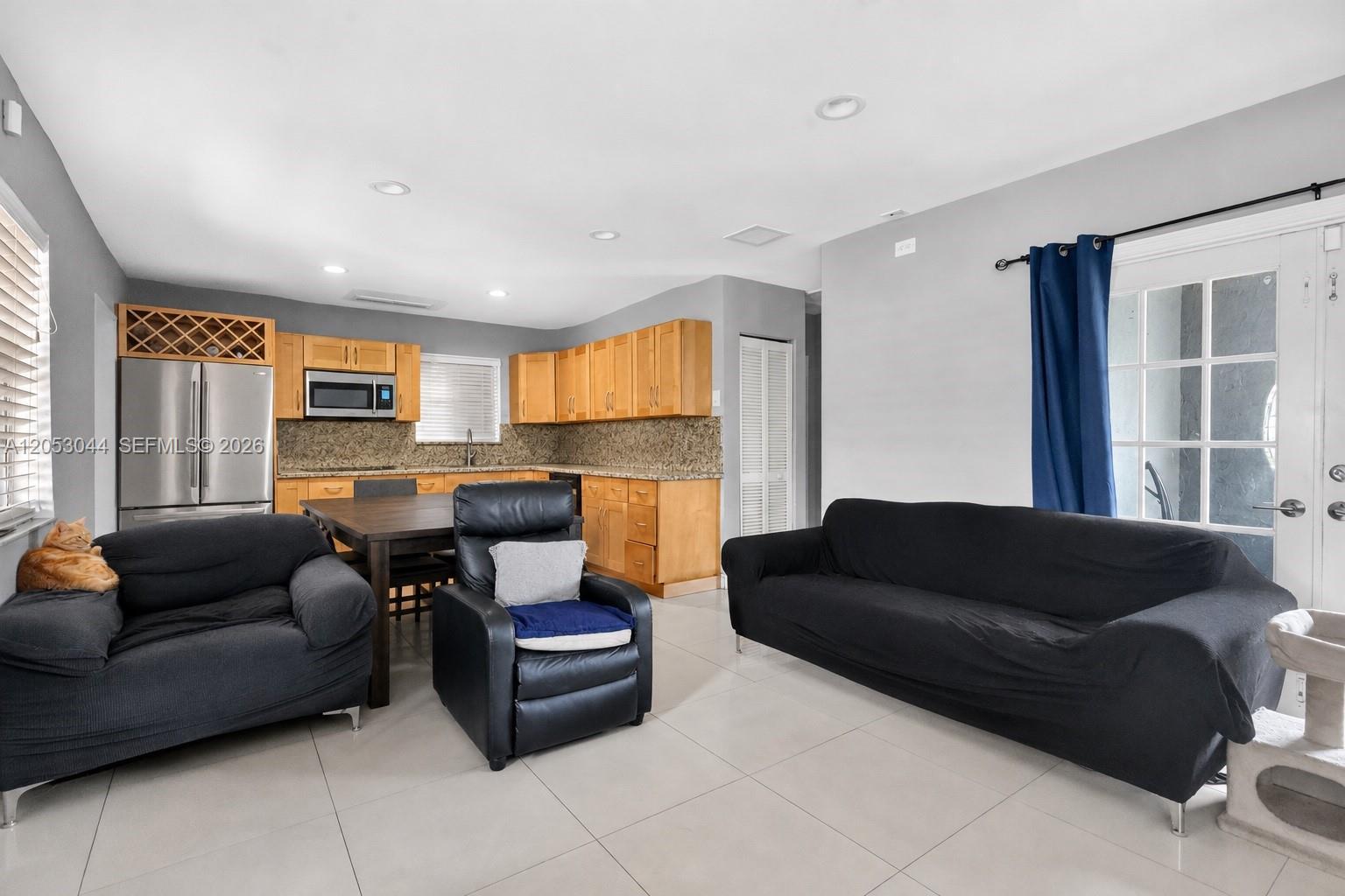 7891 Raleigh St, Hollywood FL 33024 photo 4
