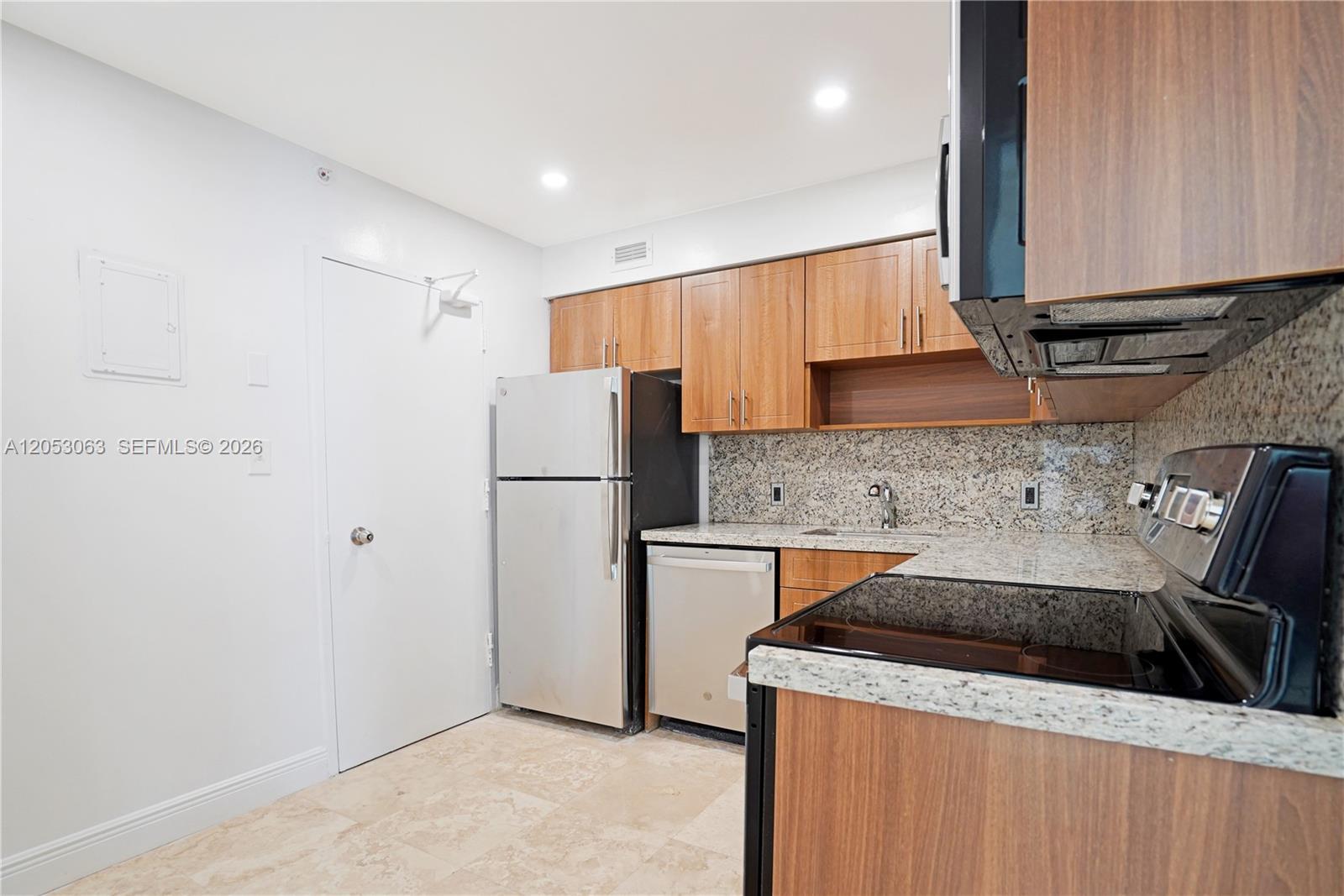 5101 Collins Ave # 14L, Miami Beach FL 33140 photo 3