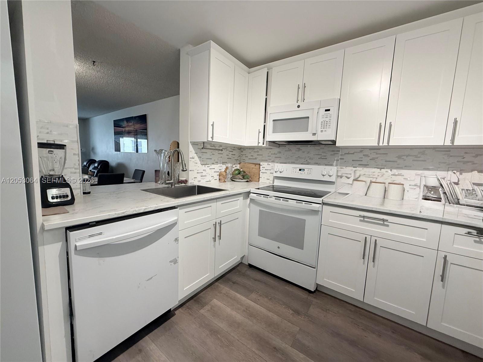 1800 SW 81st Ave # 1118, North Lauderdale FL 33068 photo 4