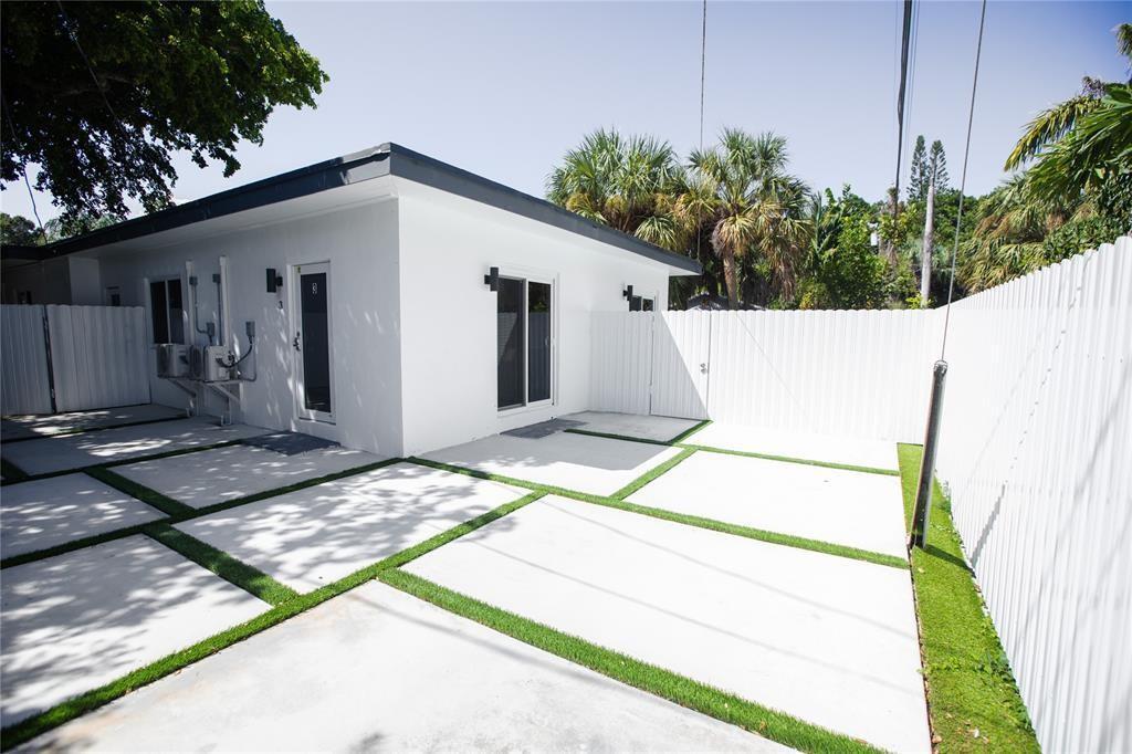 1112 NE 17TH Terrace # 4, Fort Lauderdale FL 33304 photo 2