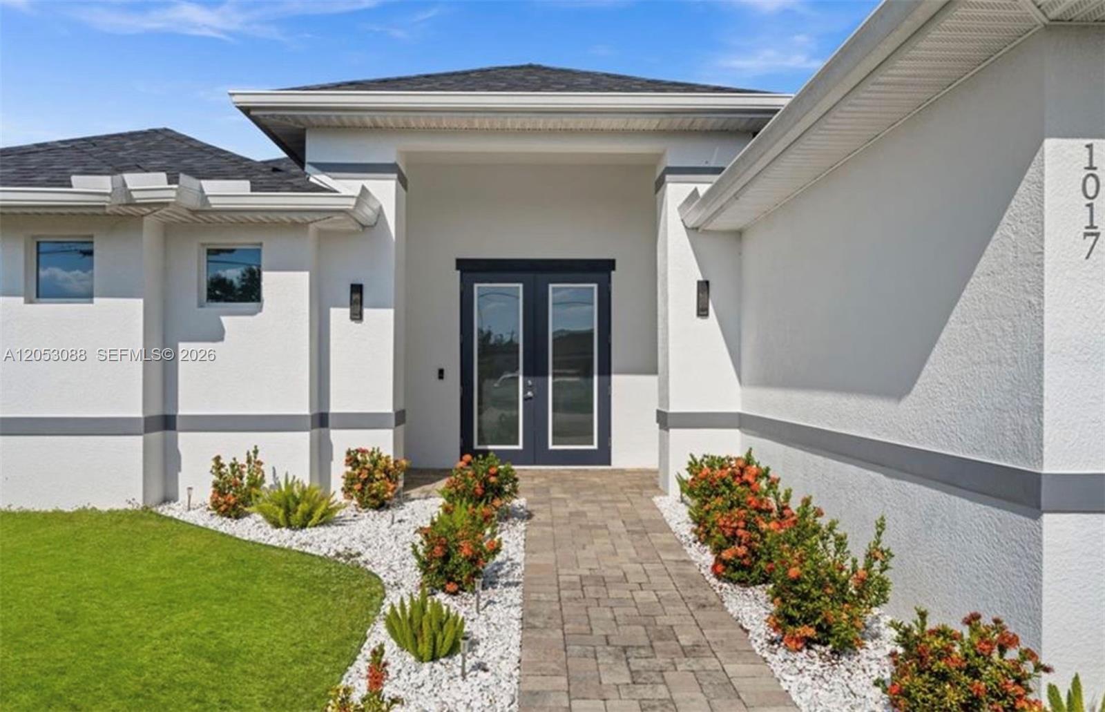 1017 NW 15th ter, Cape Coral FL 33993 photo 2