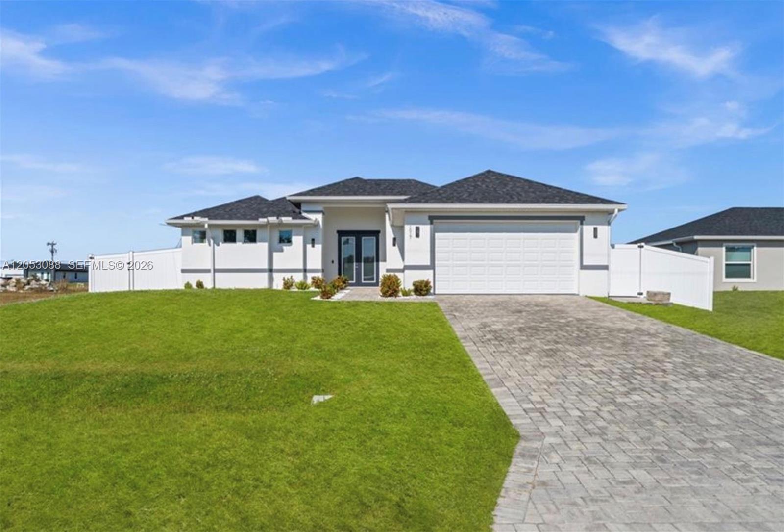 1017 NW 15th ter, Cape Coral FL 33993