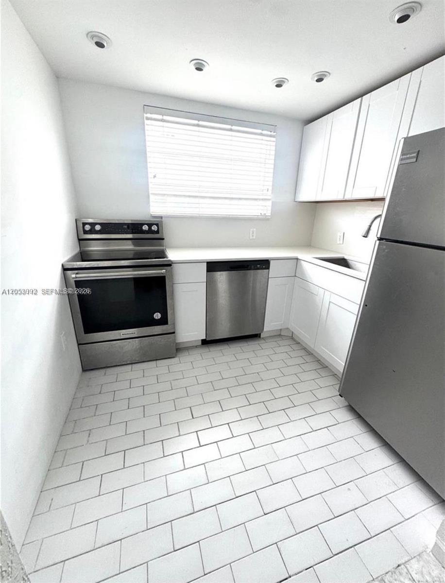 1211 Pennsylvania Ave # E2, Miami Beach FL 33139 photo 2