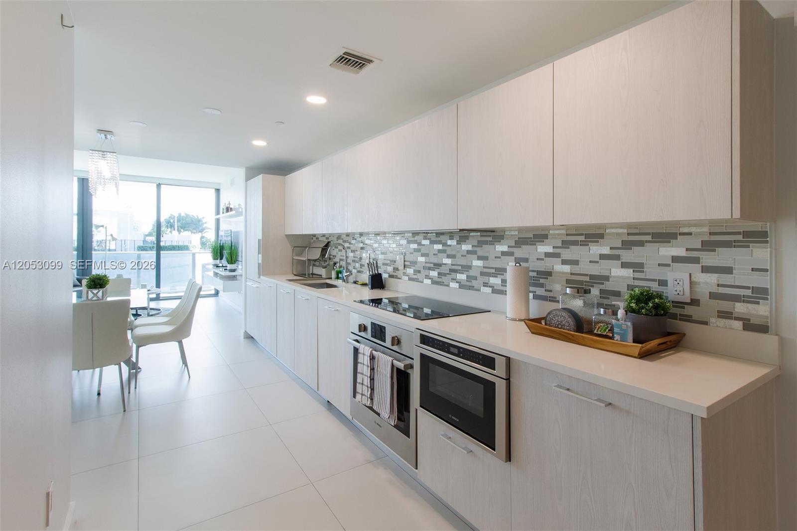 501 NE 31st St # 701, Miami FL 33137 photo 5