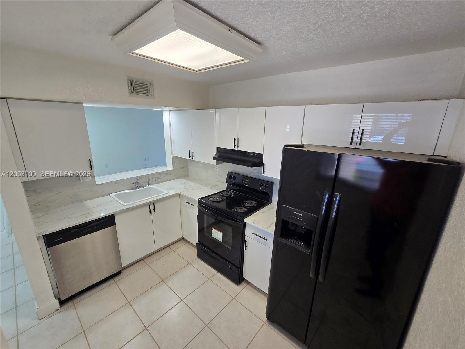 12555 NW 11th Way # 103, Miami FL 33182 photo 4