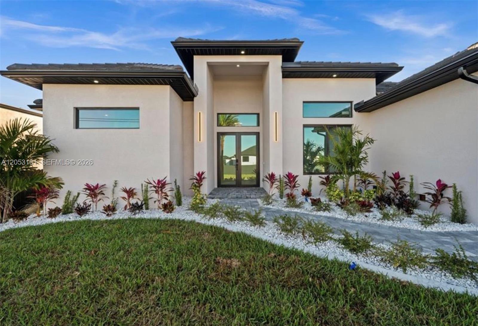 109 SW 37th Pl, Cape Coral FL 33991 photo 4