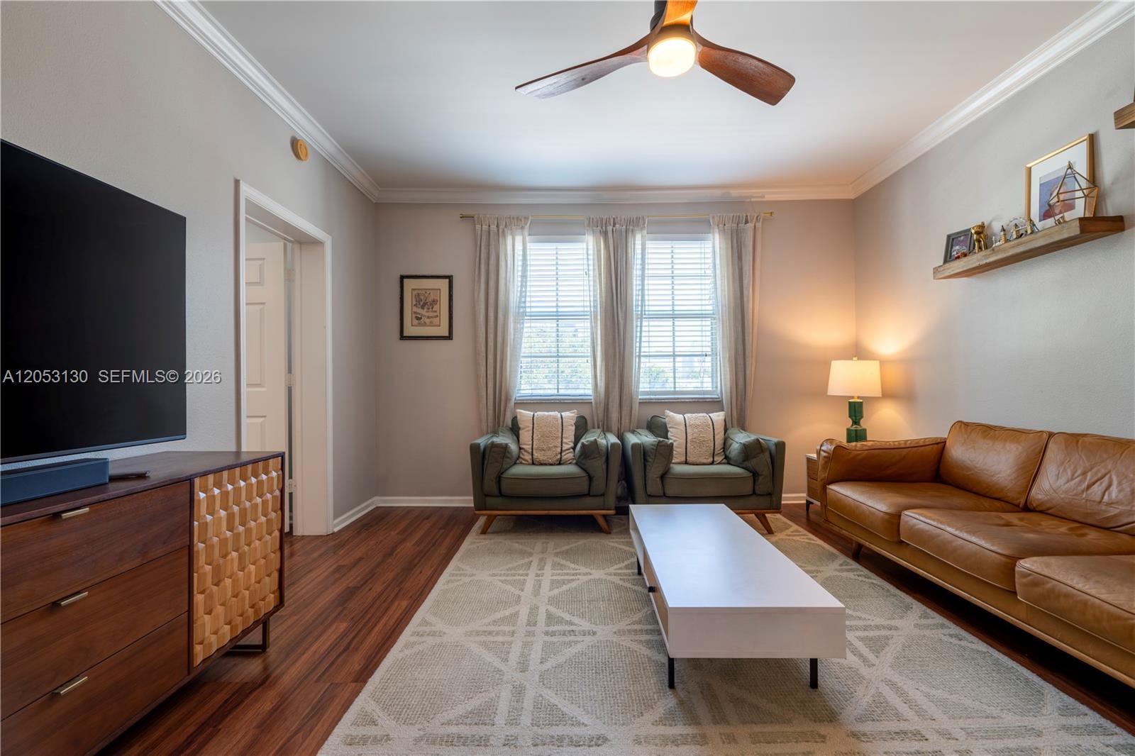533 NE 3rd Ave # 306, Fort Lauderdale FL 33301 photo 2