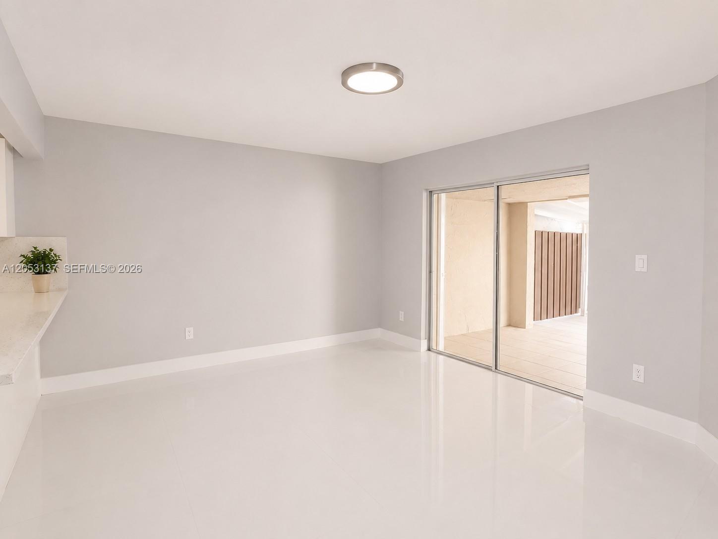 1104 SW 118th Ct # 1104, Miami FL 33184 photo 4